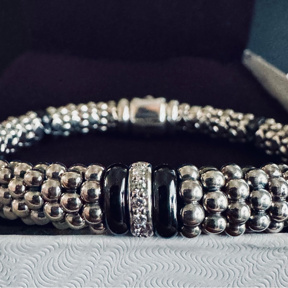 Lagos “Black Caviar” Single Station Diamond Caviar bracelet.  Never worn.